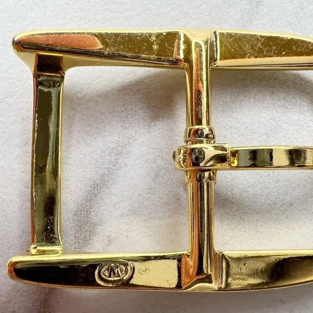 Vintage Gold Tone Simple Basic Belt Buckle for up to 1 Inch Belt
